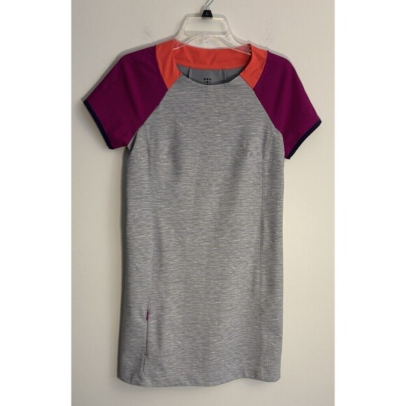TITLE NINE Sensitive Performance Short Sleeve Dress Small Gray Colorblock - Picture 3 of 12